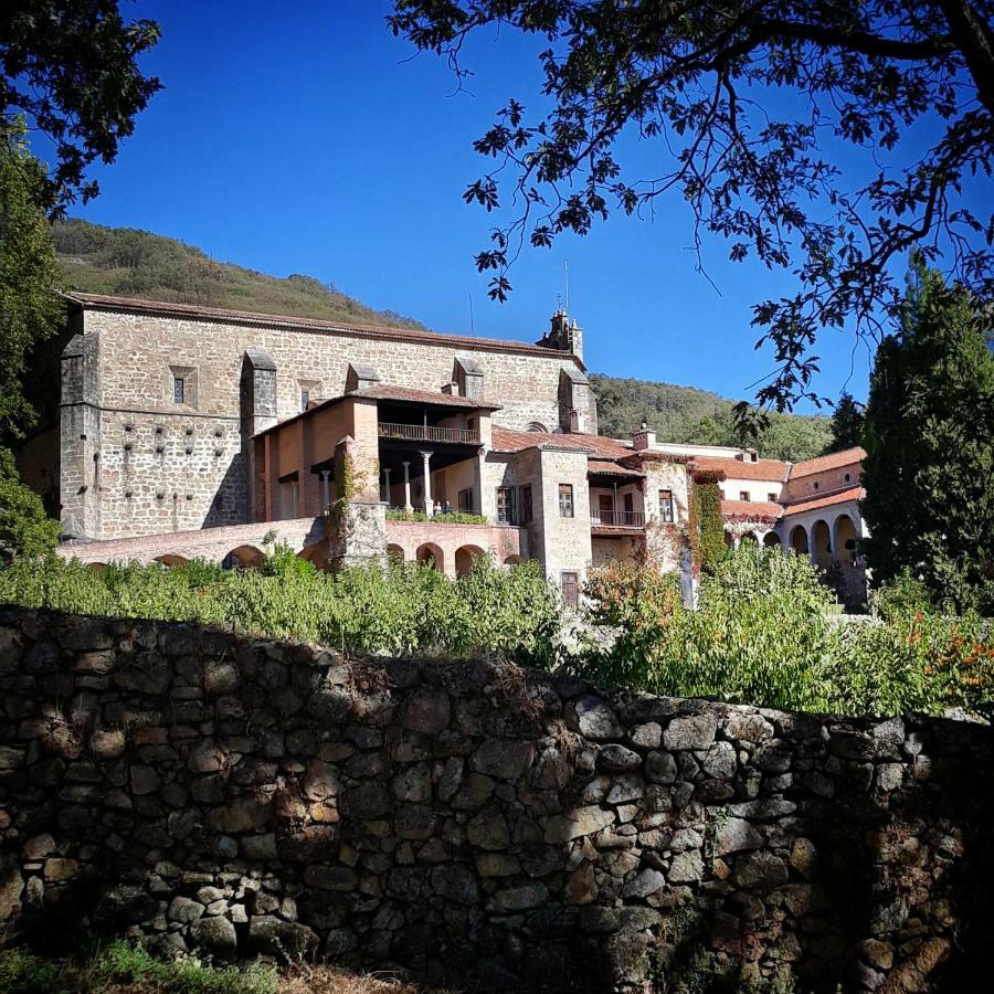 Hostal El Rincon De La Vera Losar de la Vera Kültér fotó