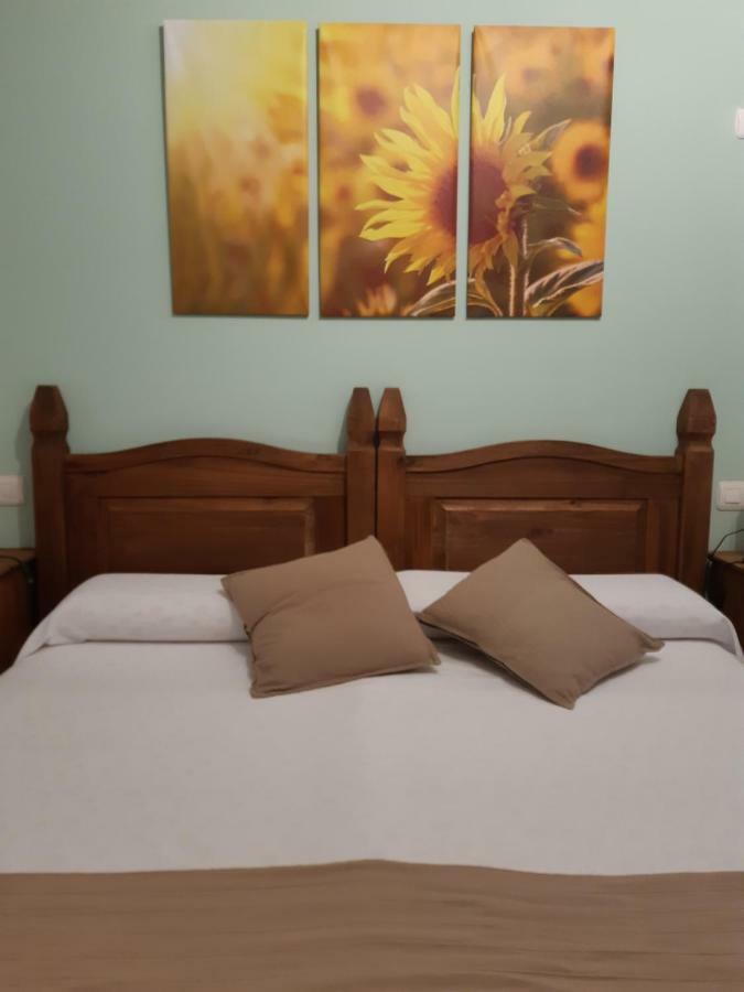 Hostal El Rincon De La Vera Losar de la Vera Kültér fotó
